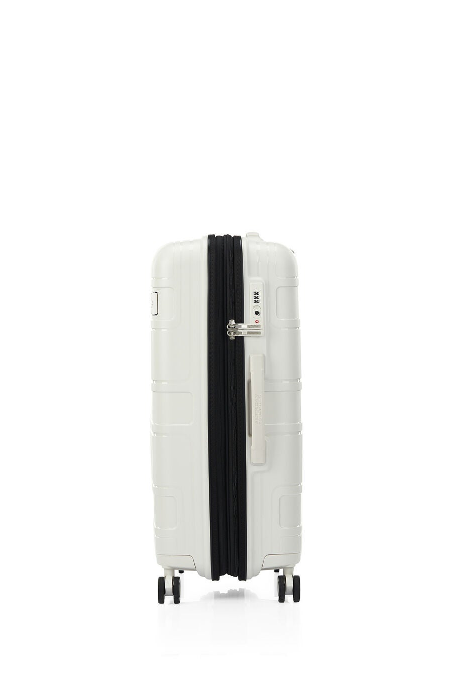 LIGHT MAX CHECK-IN MEDIUM 69CM SUITCASE EXPANDABLE  hi-res | American Tourister