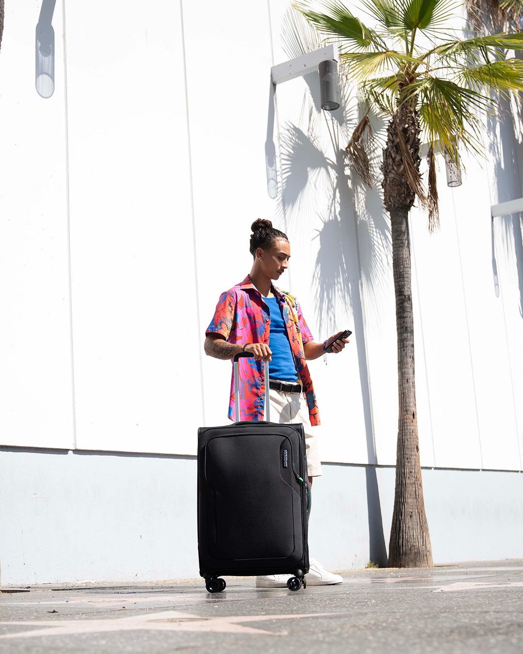 APPLITE 5 MEDIUM TSA SUITCASE EXPANDABLE (72cm)  lifestyle | American Tourister